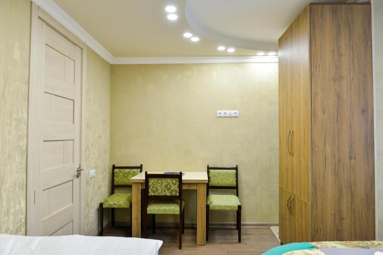 Hostel Look Κουτάισι Εξωτερικό φωτογραφία